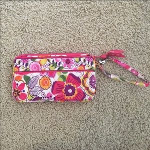 NWOT VERA BRADLEY WALLET OR WRISLET